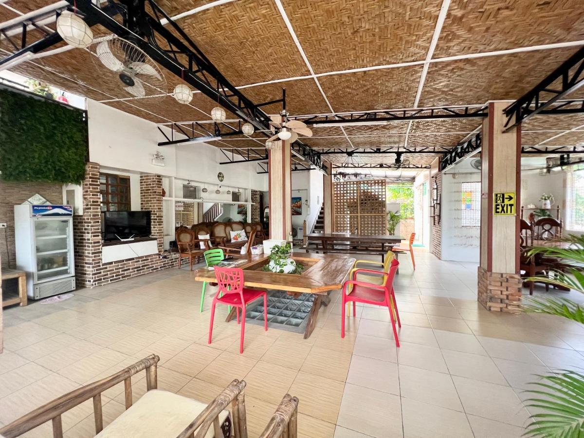 Balai Tinay Guesthouse Legazpi Dış mekan fotoğraf