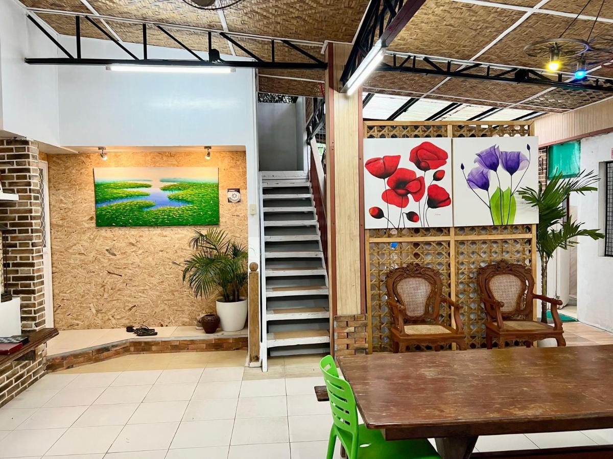 Balai Tinay Guesthouse Legazpi Dış mekan fotoğraf