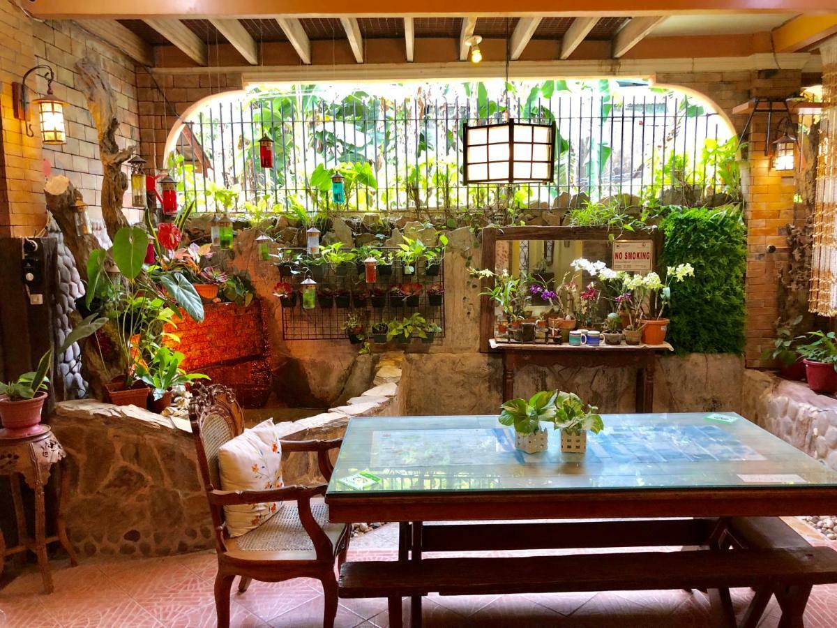 Balai Tinay Guesthouse Legazpi Dış mekan fotoğraf