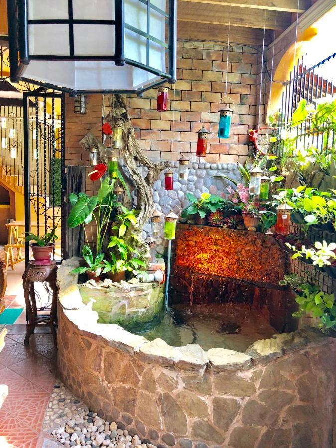 Balai Tinay Guesthouse Legazpi Dış mekan fotoğraf